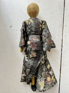 Art Deco French 3 PROMOTIONAL wood Japanese DOLLS silk traditionnal outfit c1930