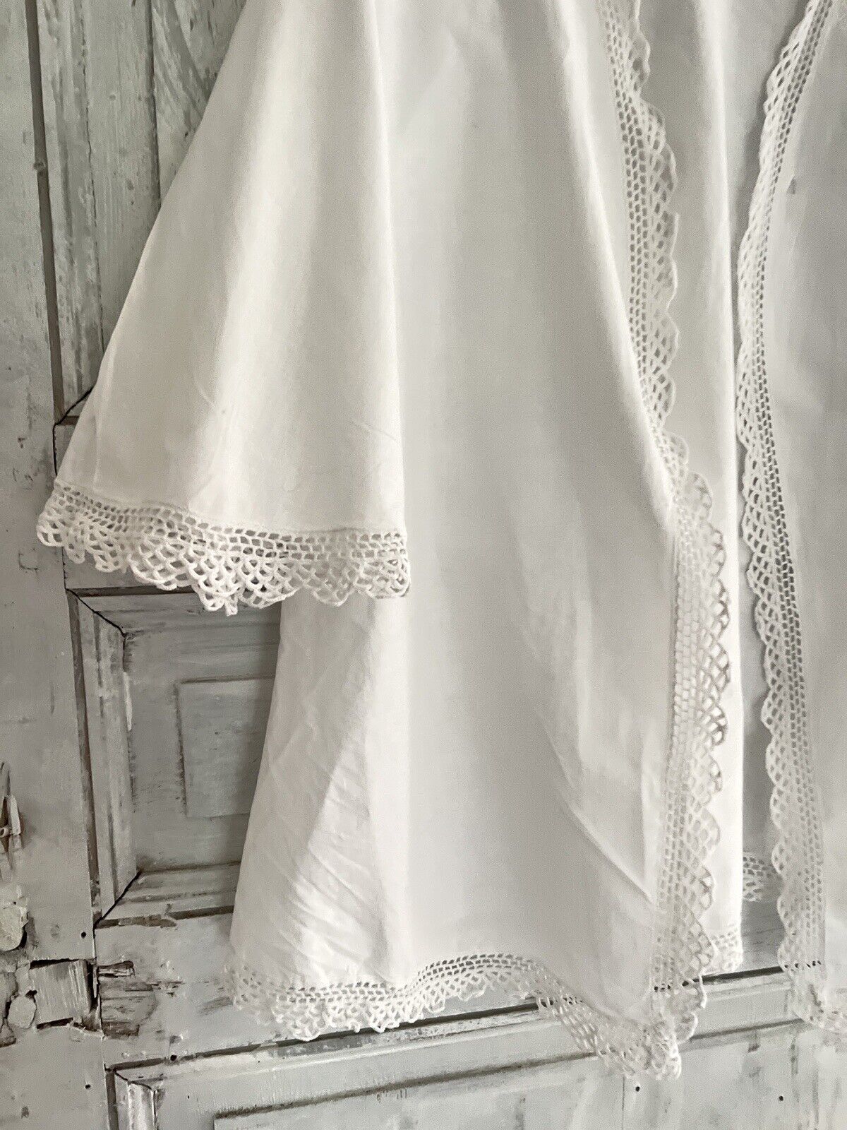 Vintage French woman cotton DESHABILLE lace trim TORN c1930