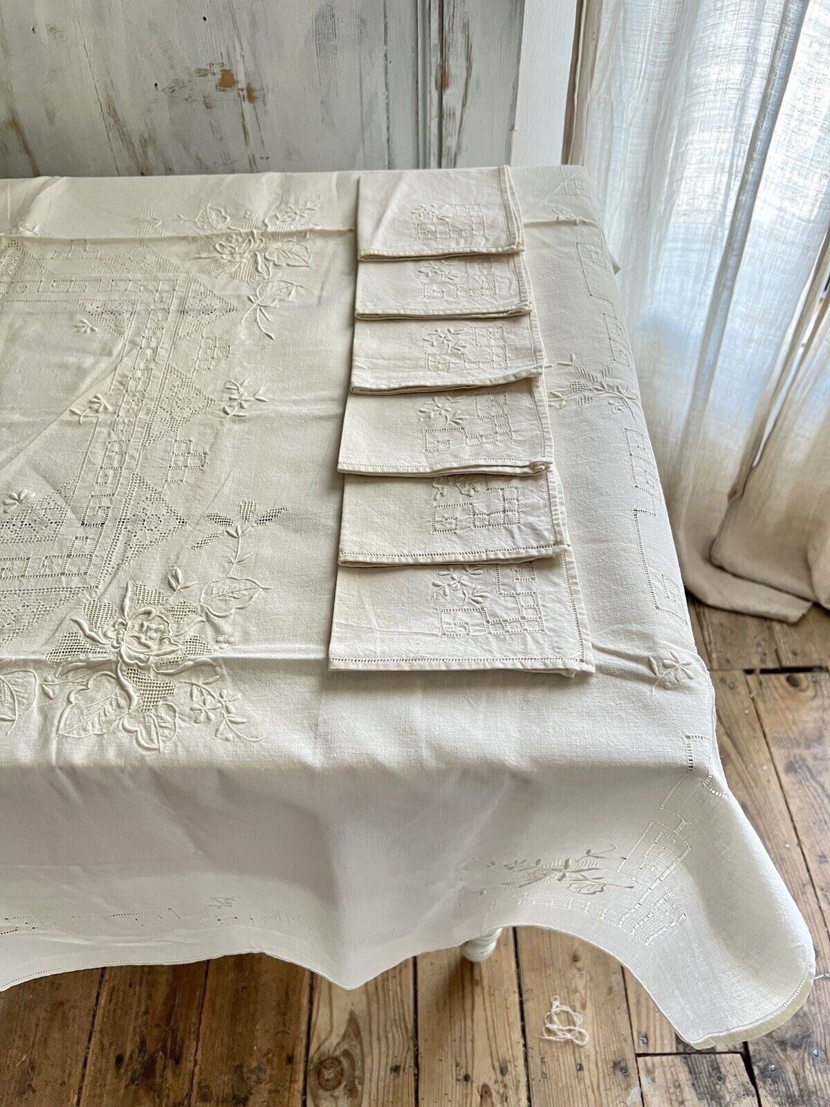 SET vintage cotton TABLECLOTH 6 NAPKINS openworks c1950