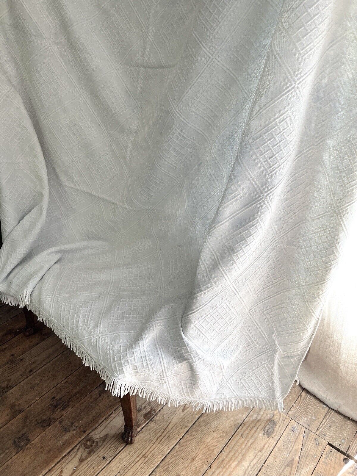 Vintage French XL damask COTTON PIQUE DE PROVENCE bed COVERLET FRINGES c1950