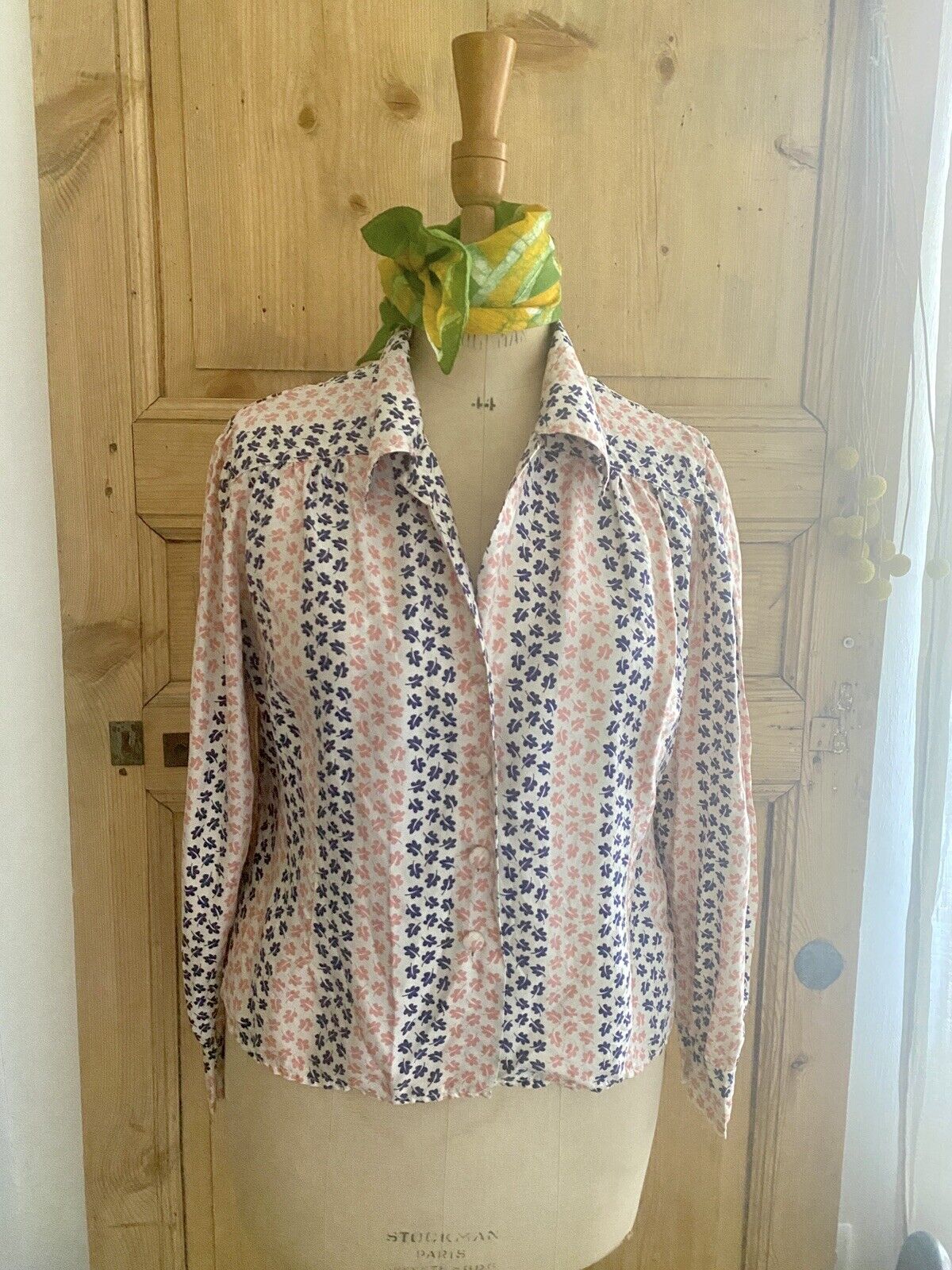 Vintage SILK woman shirt c1950