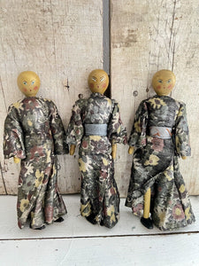 Art Deco French 3 PROMOTIONAL wood Japanese DOLLS silk traditionnal outfit c1930