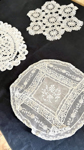 BUNDLE #2 4 LARGE vintage French FILET LACE DOILIES napperon CRAFT c1930