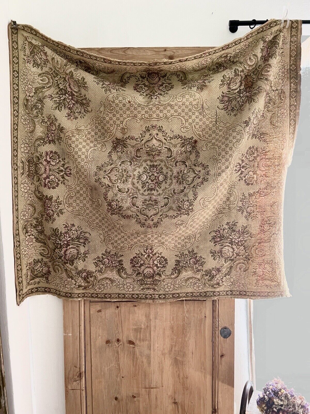 Antique French FLORAL cotton WALL HANGING tapestry ARABESQUES medaillon c1900