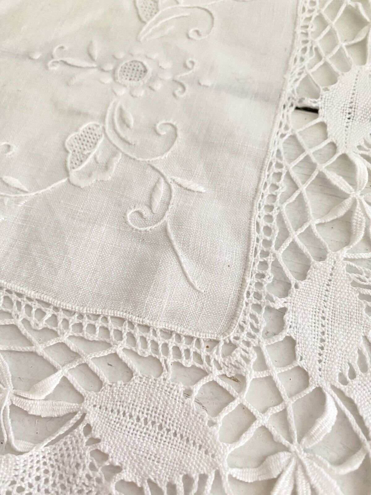 2 Vintage French LINEN napkins DOILY mats FILET LACE c1930