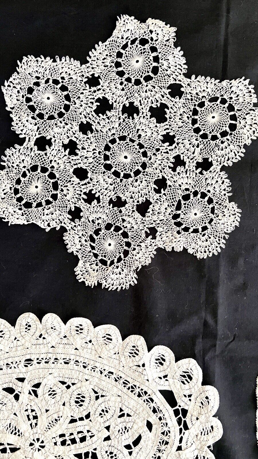 BUNDLE #2 4 LARGE vintage French FILET LACE DOILIES napperon CRAFT c1930