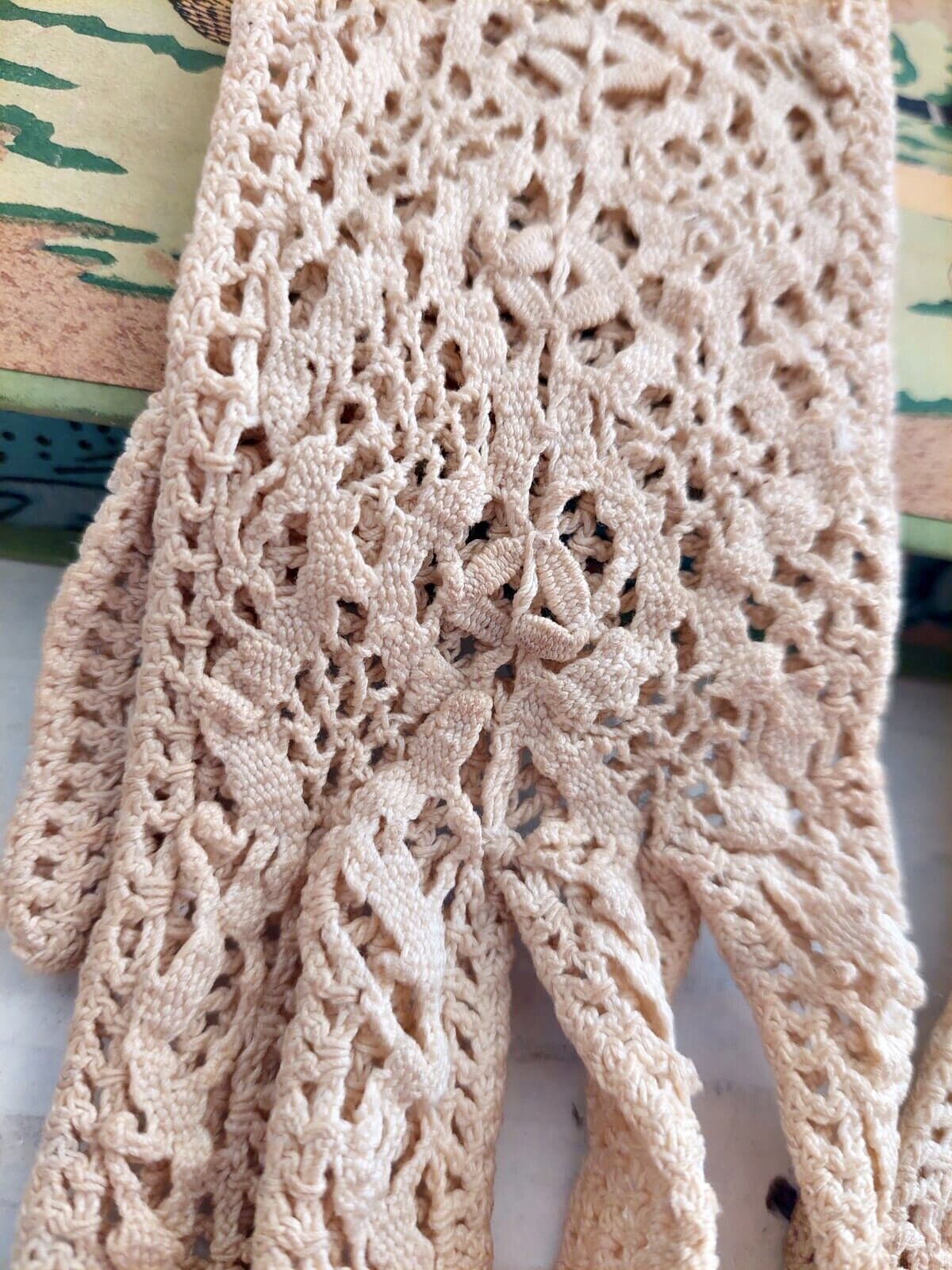 Antique VICTORIAN EDWARDIAN French crocheted cotton GLOVES  LACE c1880