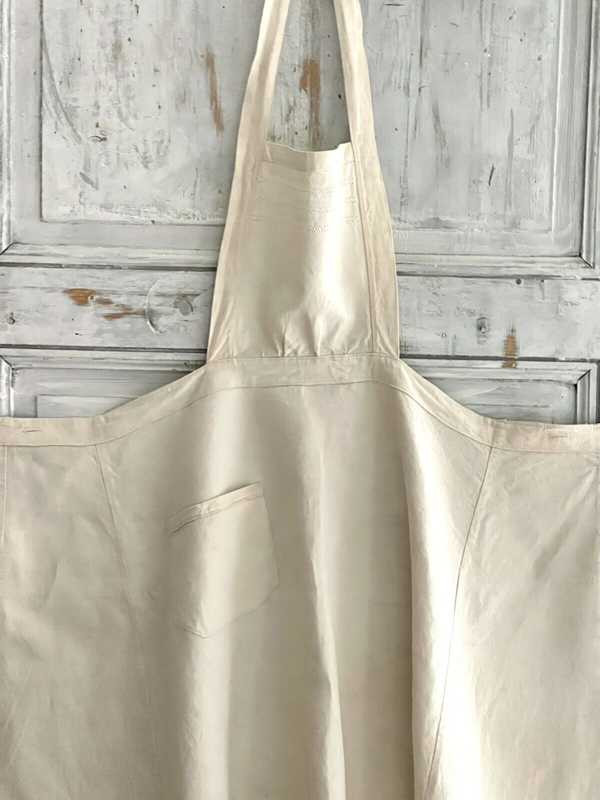 Antique French EMBROIDERED heavy linen cotton NATURAL WORK WEAR APRON c1920