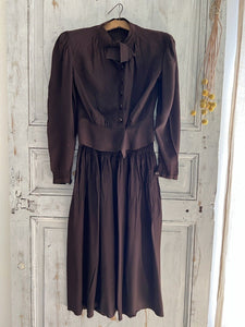 Vintage French woman brown acetate SET blouse PLEATED skirt c1940