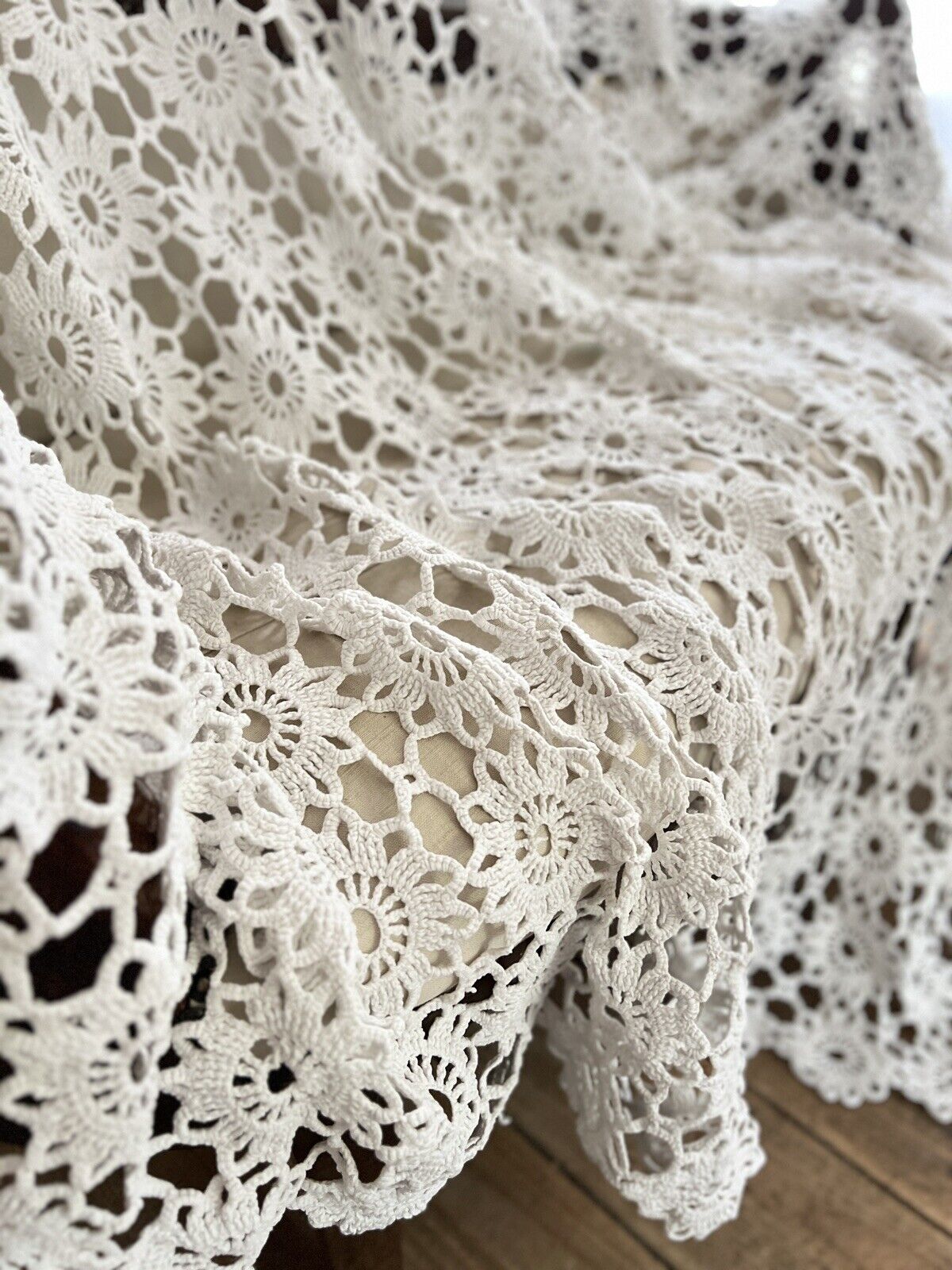 Vintage French floral FILET LACE BEDSPREAD c1930