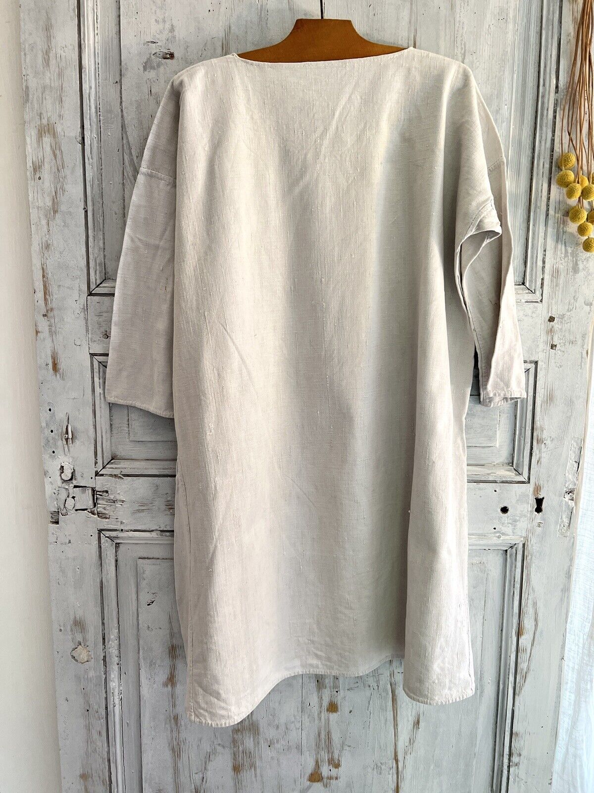 Antique French PRIMITIVE pure FLOPPY LINEN nightshirt c1830