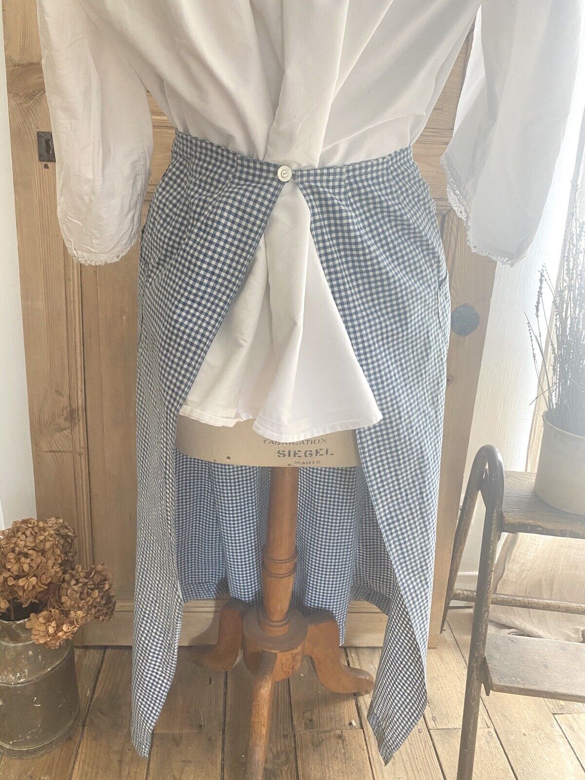 RARE antique French WORK WEAR FULL white blue VICHY COTTON APRON c1900