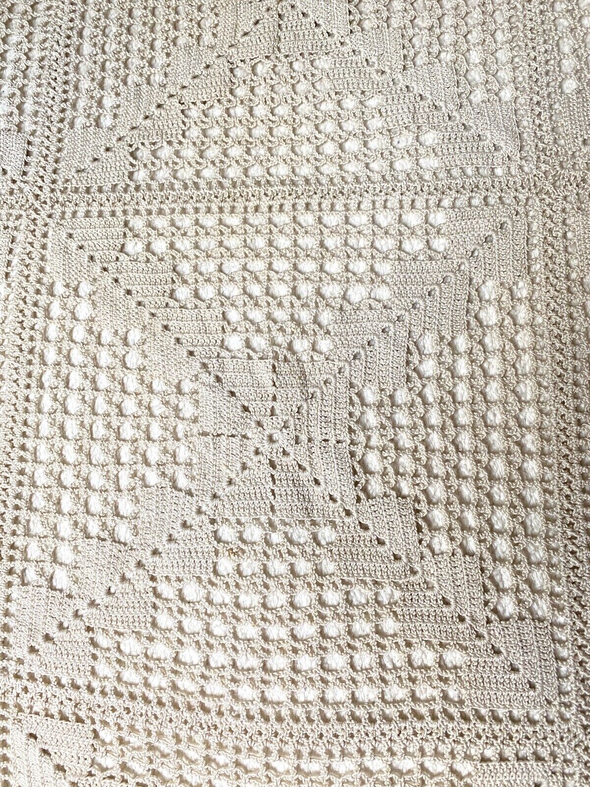 Antique French FILET LACE heavy ECRU cotton BED COVERLET c1920