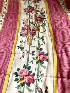 XL antique French LARGE floral QUILT piqué de Marseille PINK ROSES NDIENNE c1880