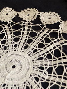 BUNDLE 5 LARGE vintage French FILET LACE DOILIES napperon CRAFT c1930