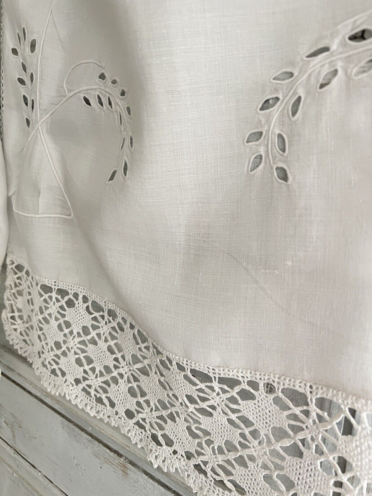 PAIR Art Nouveau French LINEN FILET LACE  trim curtain BRISE BISE eyelet c1920