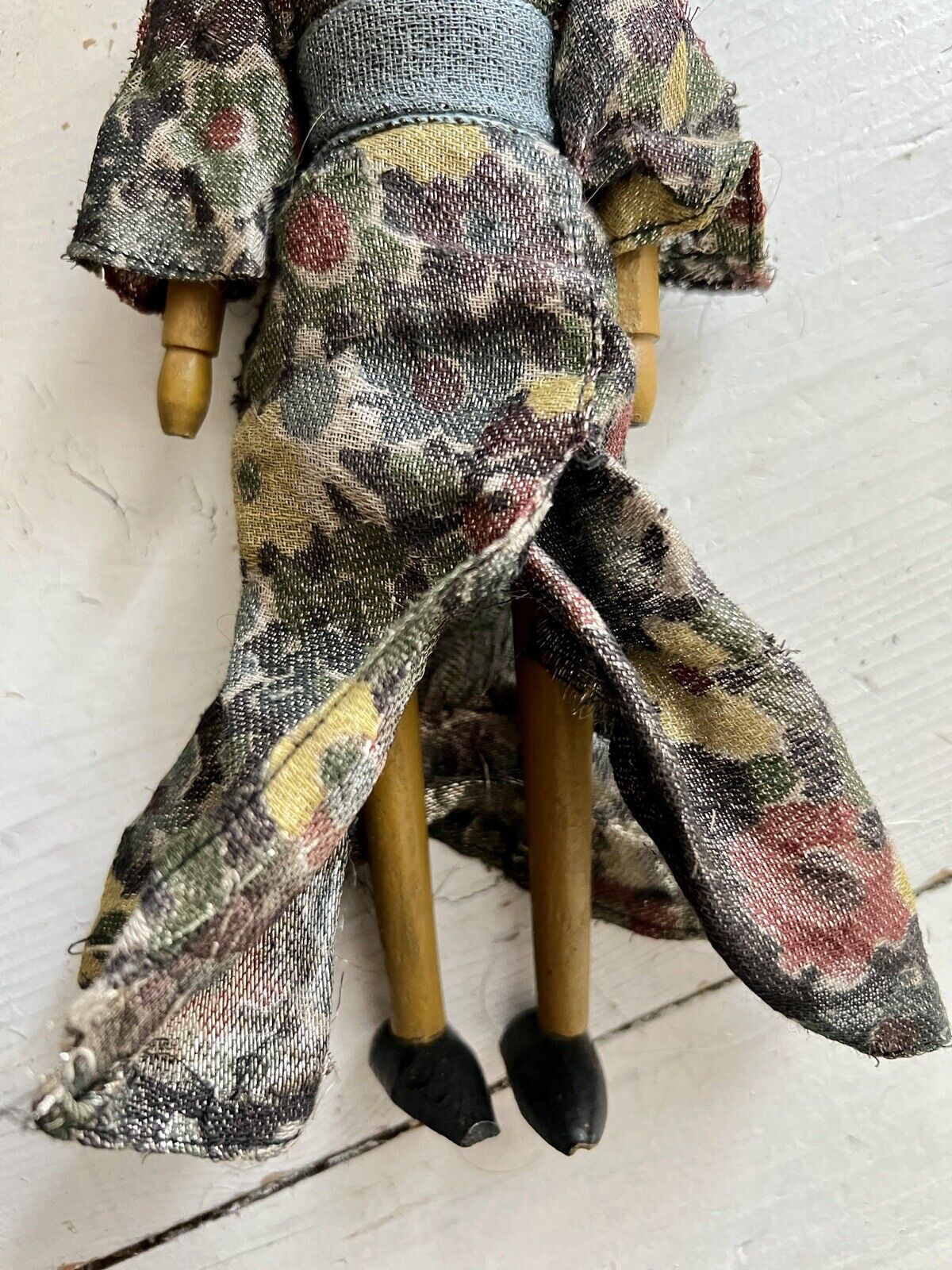 Art Deco French 3 PROMOTIONAL wood Japanese DOLLS silk traditionnal outfit c1930