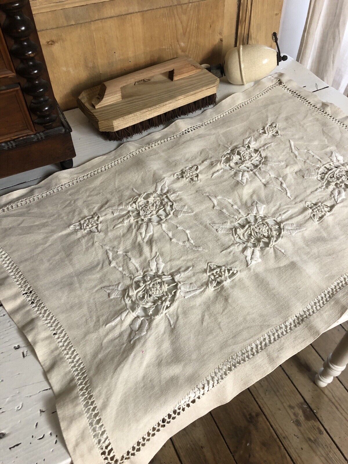 Art Nouveau LARGE French DOILY linen OPENWORKS napperon c1920