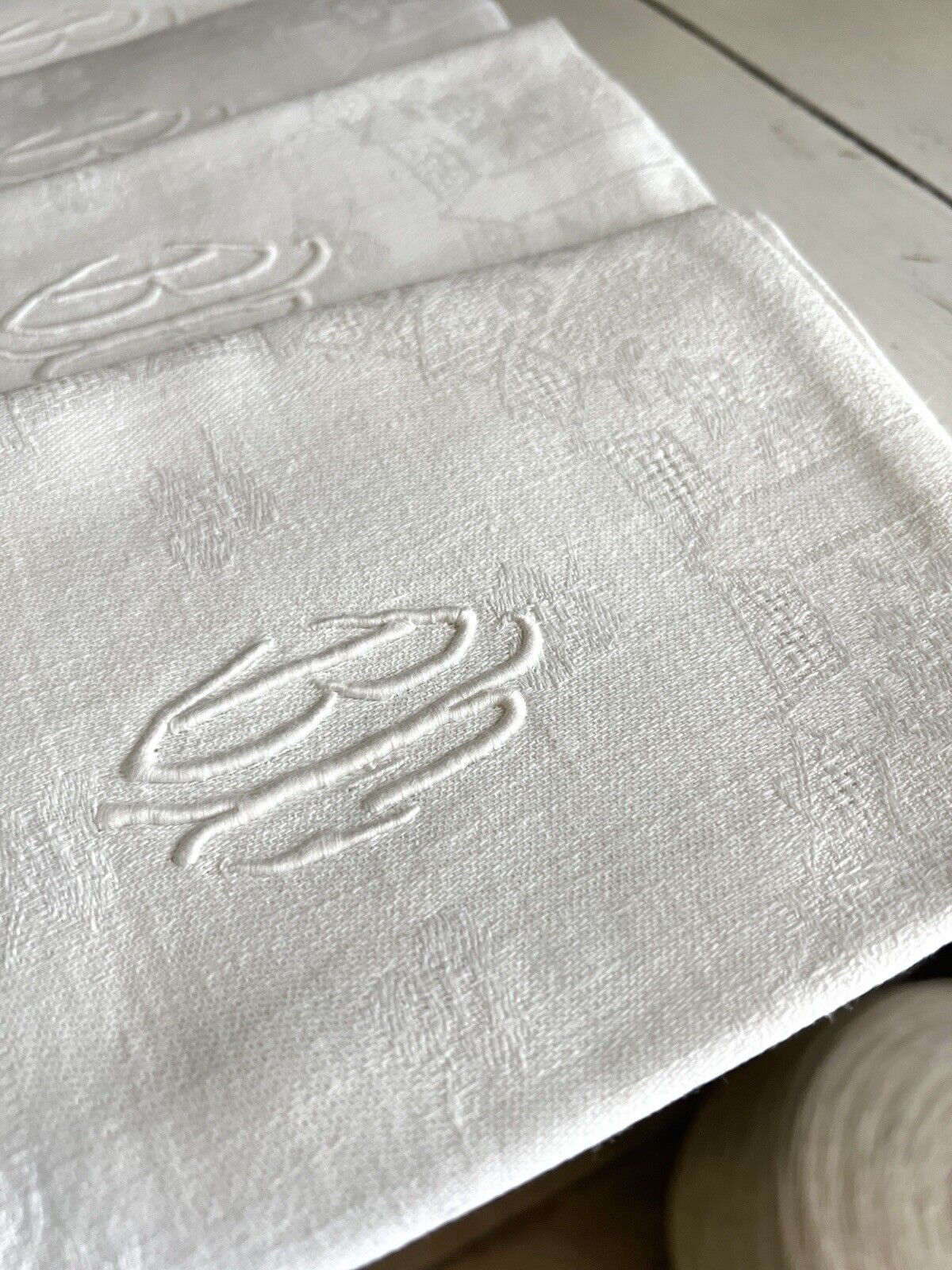 COMPLETE SET 12 Art Deco French DAMASK LINEN NAPKINS openworks BC mono c1930