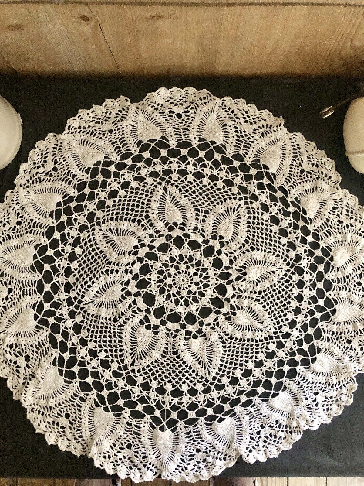 Antique French FILET LACE doily floral ROSETTE decor c1920