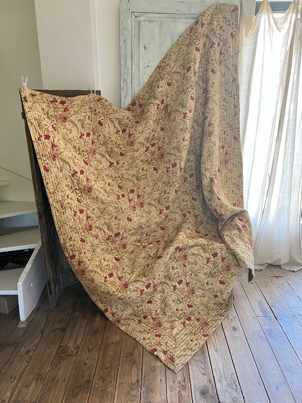 XL antique French floral QUILT PATCHED piqué de PROVENCE PINK CARNATIONS c1880