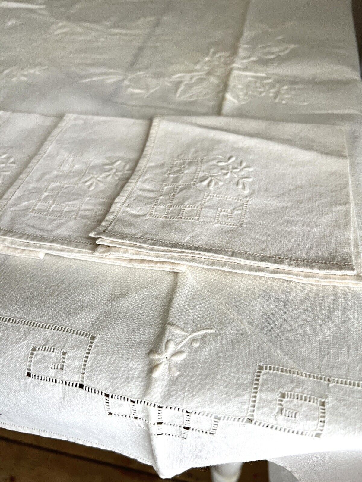 SET vintage cotton TABLECLOTH 6 NAPKINS openworks c1950