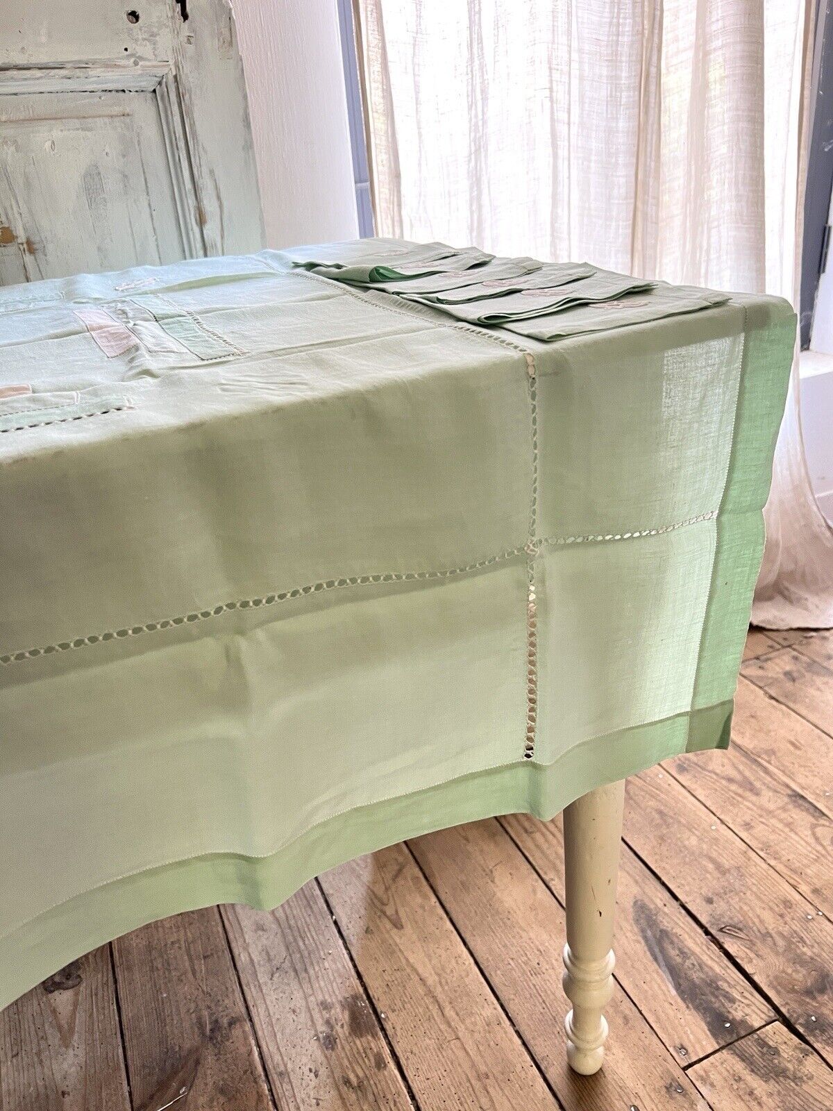 Art Deco SET French FIL OF LINEN TABLECLOTH 11 NAPKINS pale green GP m c1930