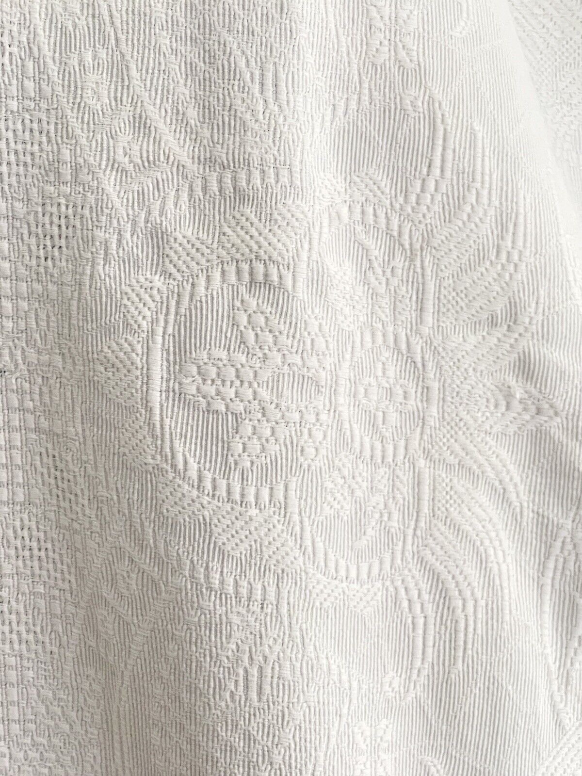 Antique French damask COTTON PIQUE DE PROVENCE bed COVERLET FRINGES c1930