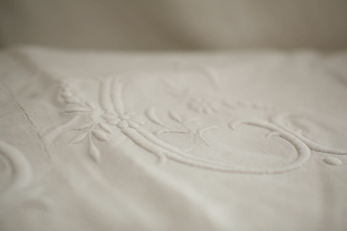 Antique French fluid PURE LINEN natural tone large BG monoc1850