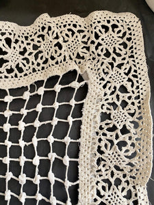 Vintage French filet lace DOILY cotton napperon net c1930