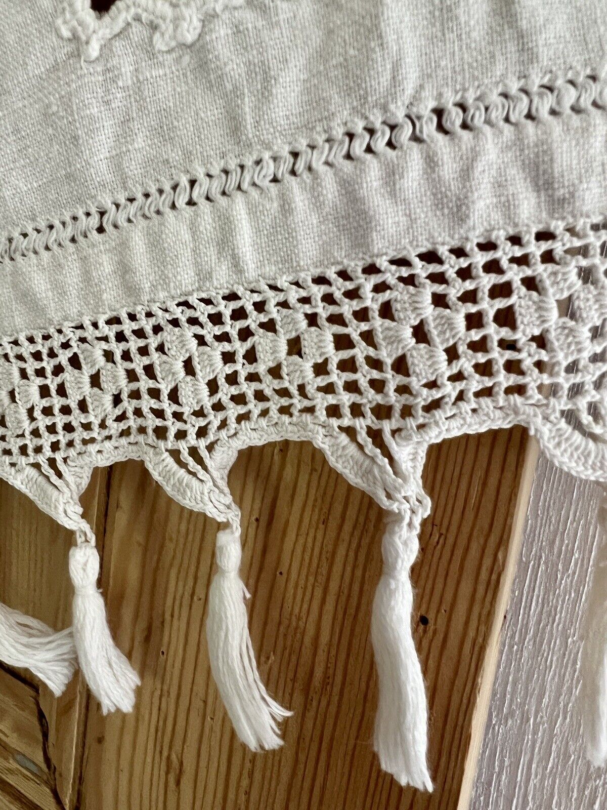 Art Deco French LINEN MANTEL curtain SHELF COVER VALANCE filet lace c1920