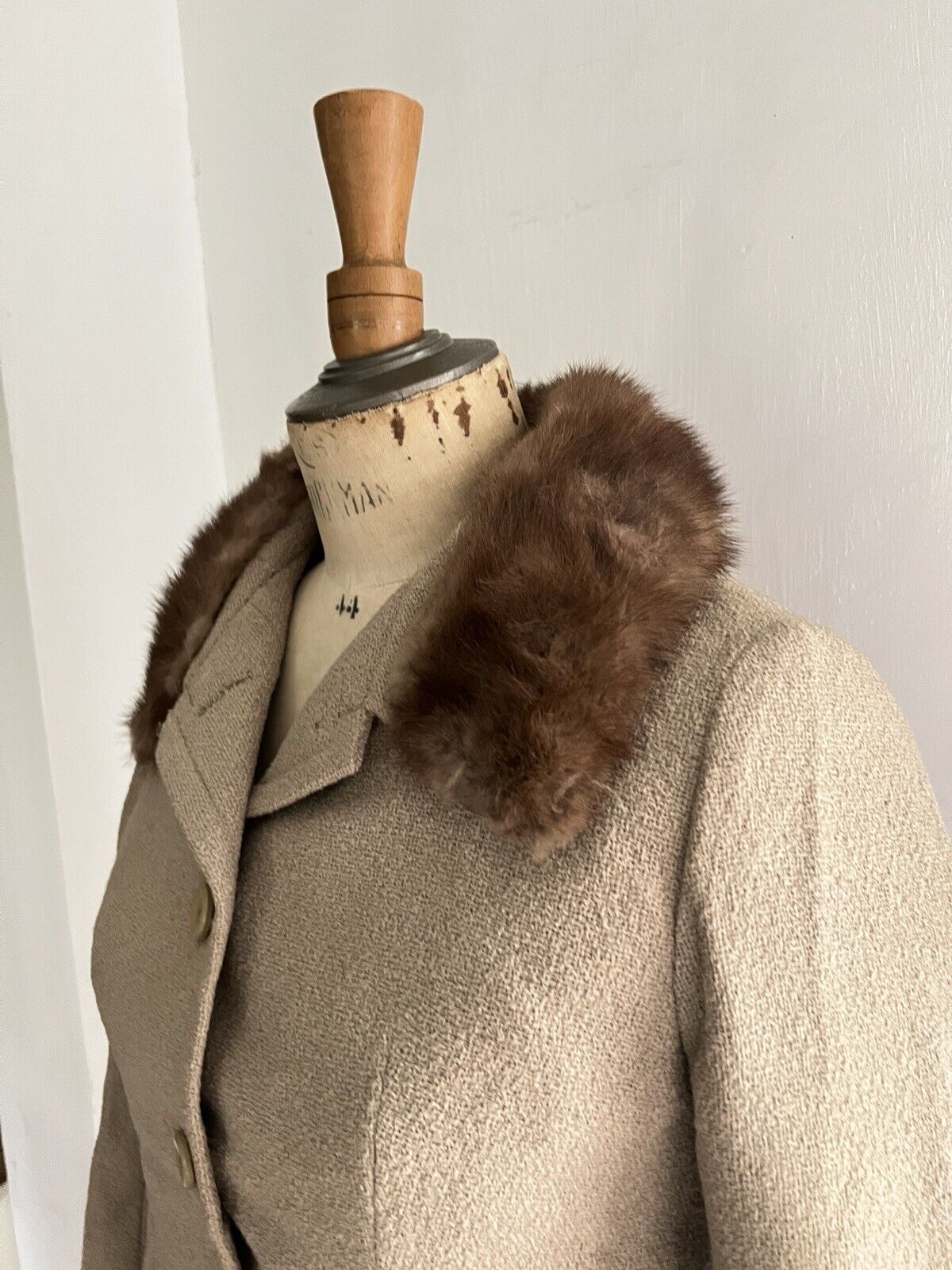 Vintage French woman beige wool spencer JACKET MINK FUR collar c1950