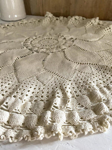 Vintage French filet lace ROUND doily HEAVY cotton ECRU rosace c1930