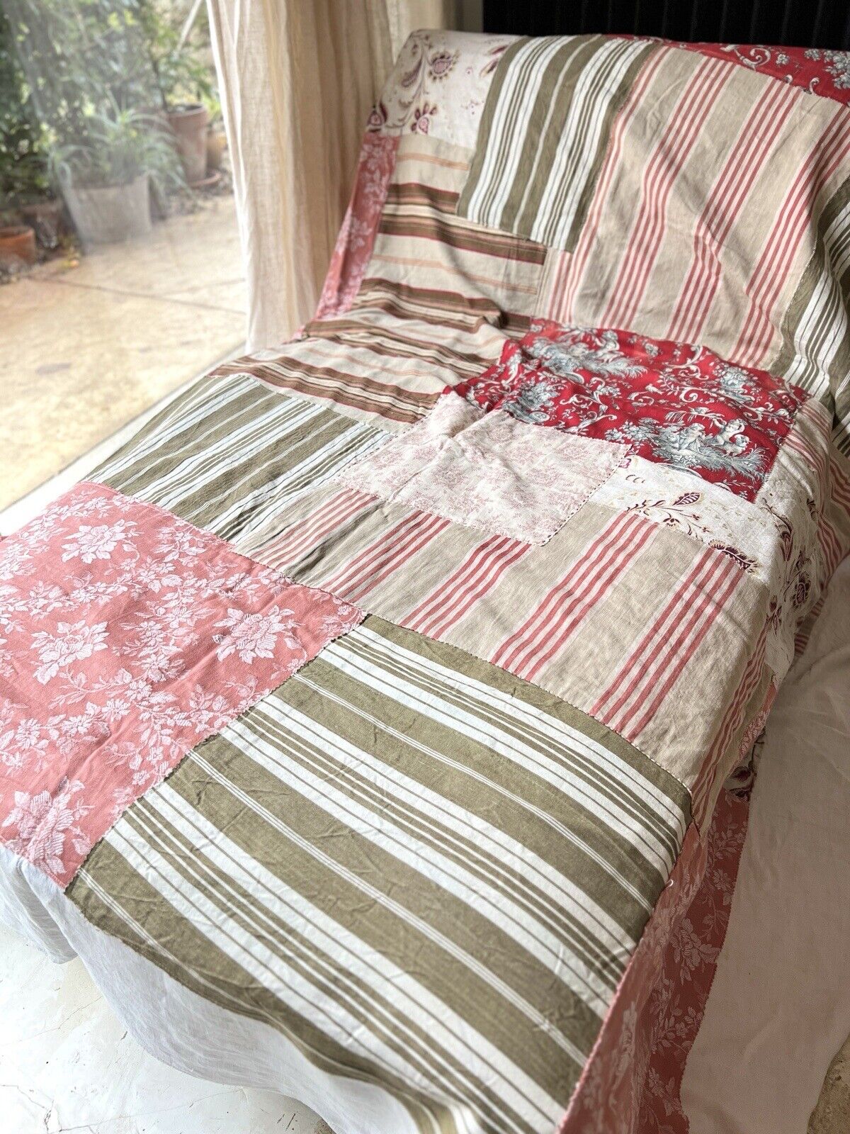 UPCYCLED French antique floral striped TEXTILE cotton PATCHWORK BEDSPREAD  c1900