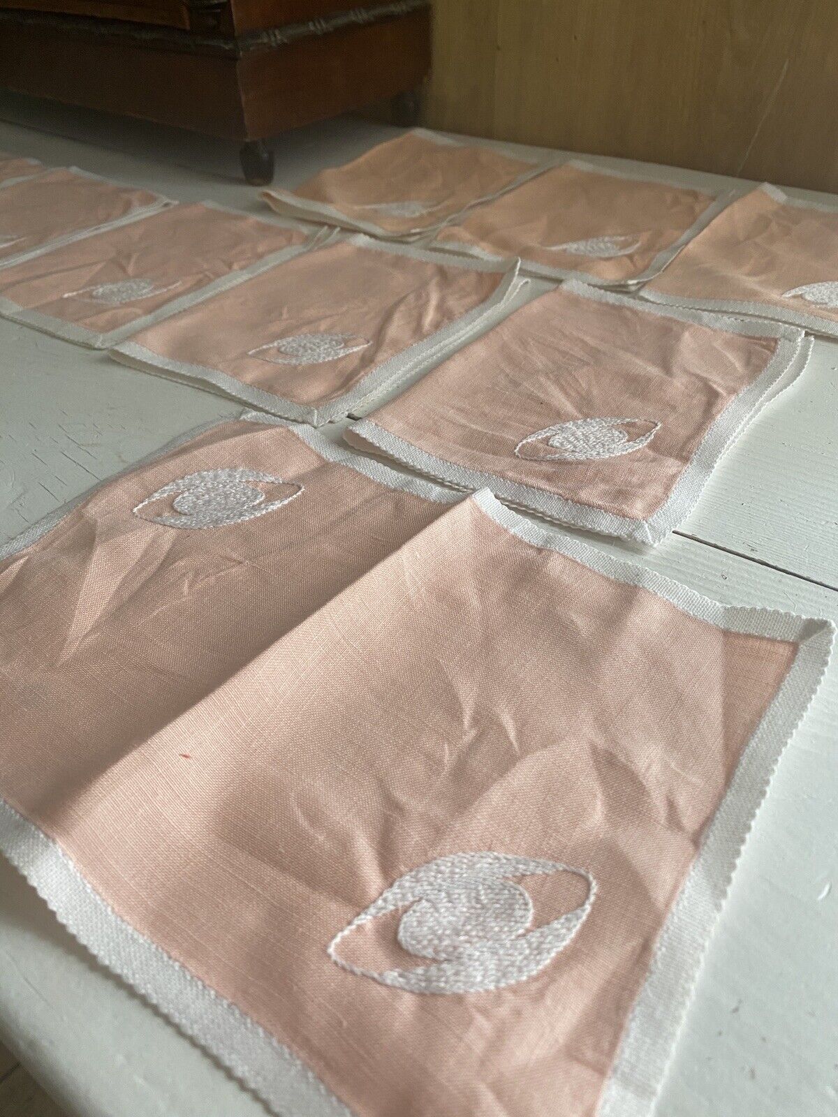 Set 10 vintage French LINEN TEA NAPKINS embroideries PALE PINK shabby chic c1950