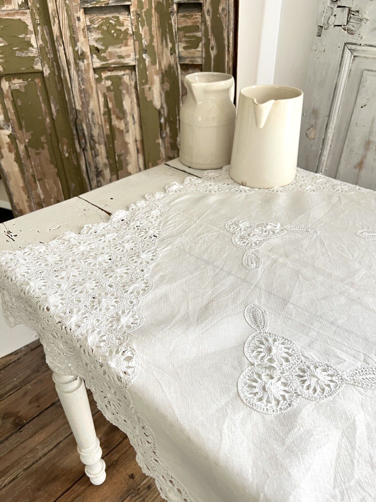 Vintage French EMBROIDERED filet lace LINEN tea TABLECLOTH c1930