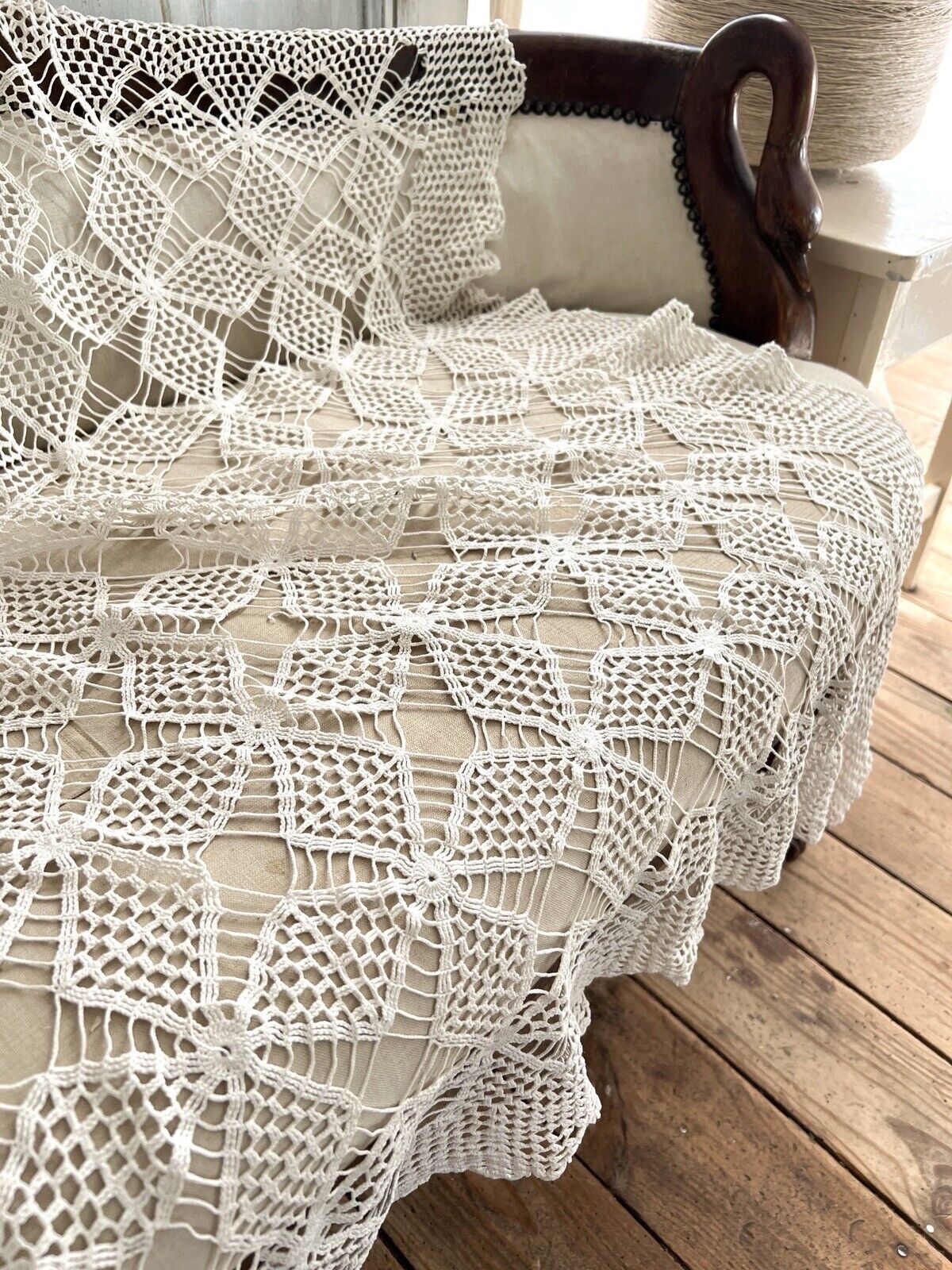 Vintage French FILET LACE textile TABLECLOTH bedspread c1930